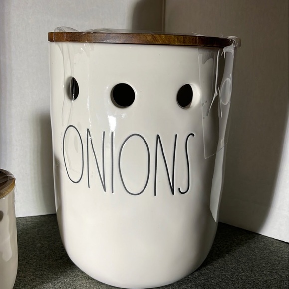 Rae Dunn Accents Rae Dunn Ceramic Onions Canister Poshmark